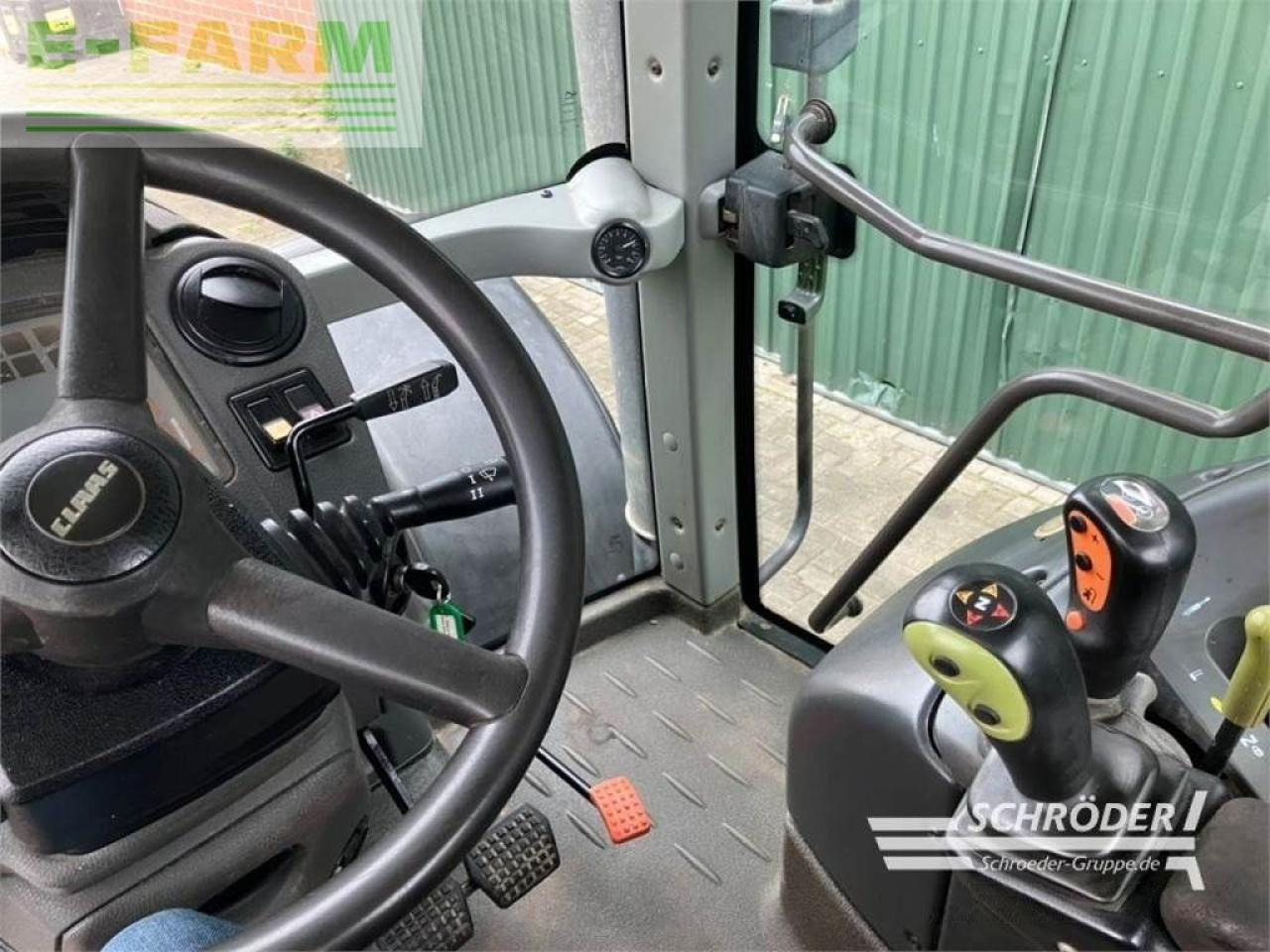 Tracteur agricole CLAAS ares 697 atz ATZ