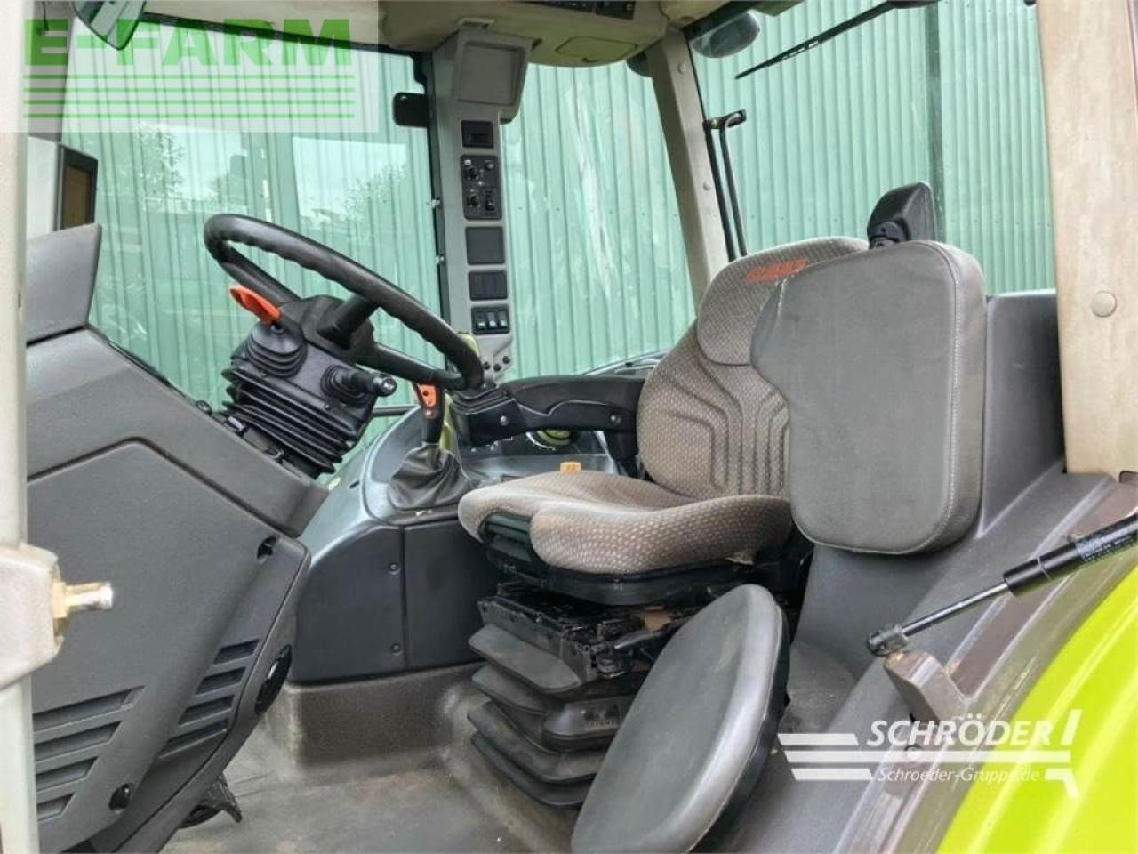 Tracteur agricole CLAAS ares 697 atz ATZ