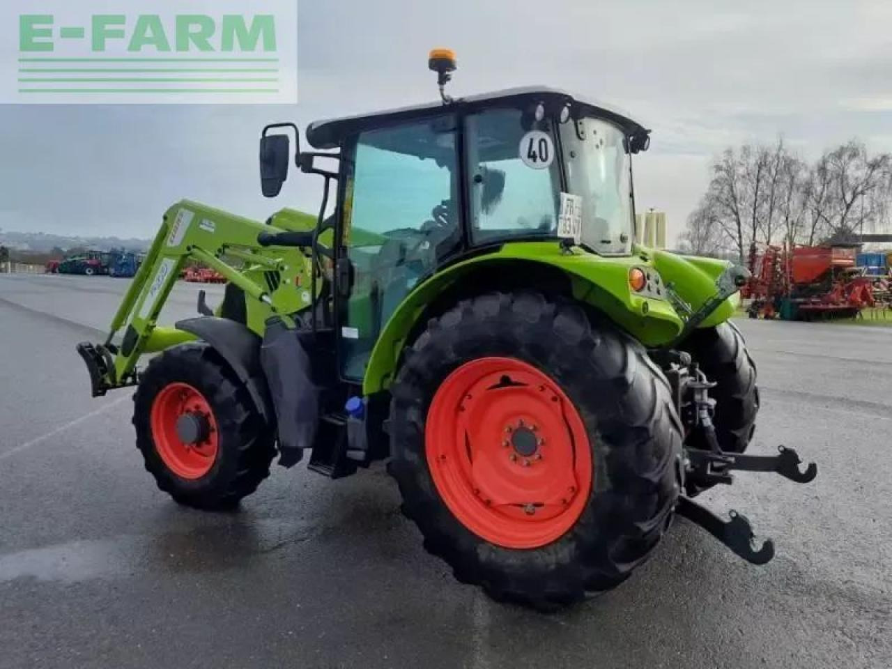 Tracteur agricole CLAAS arion410