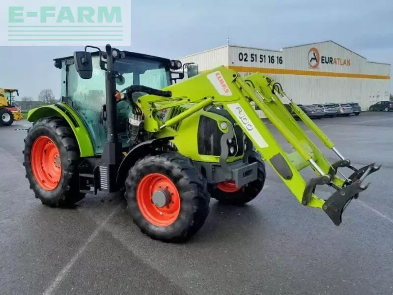 Tracteur agricole CLAAS arion410
