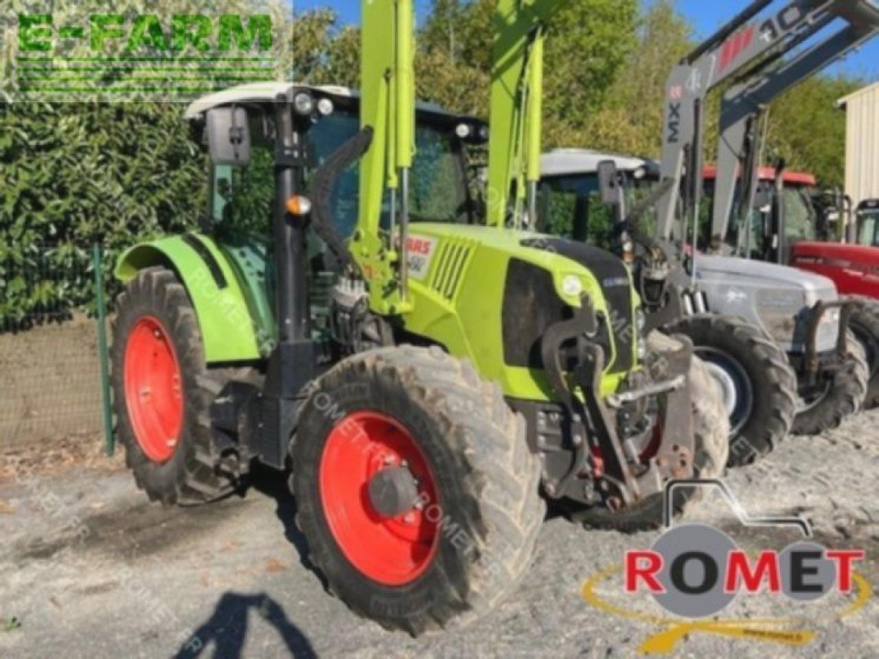 Tracteur agricole CLAAS arion430