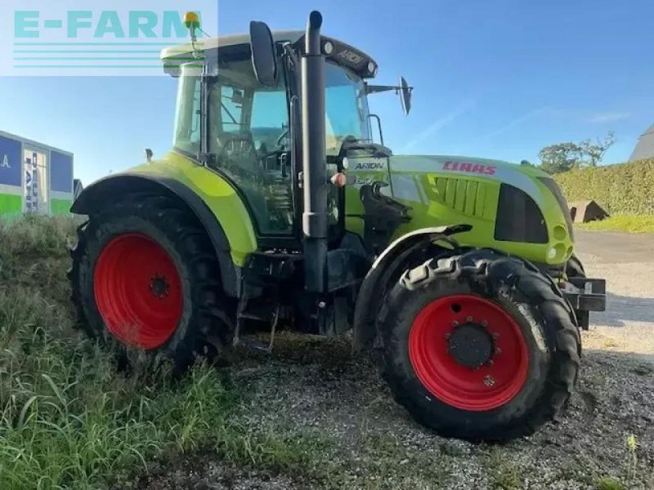Tracteur agricole CLAAS arion610
