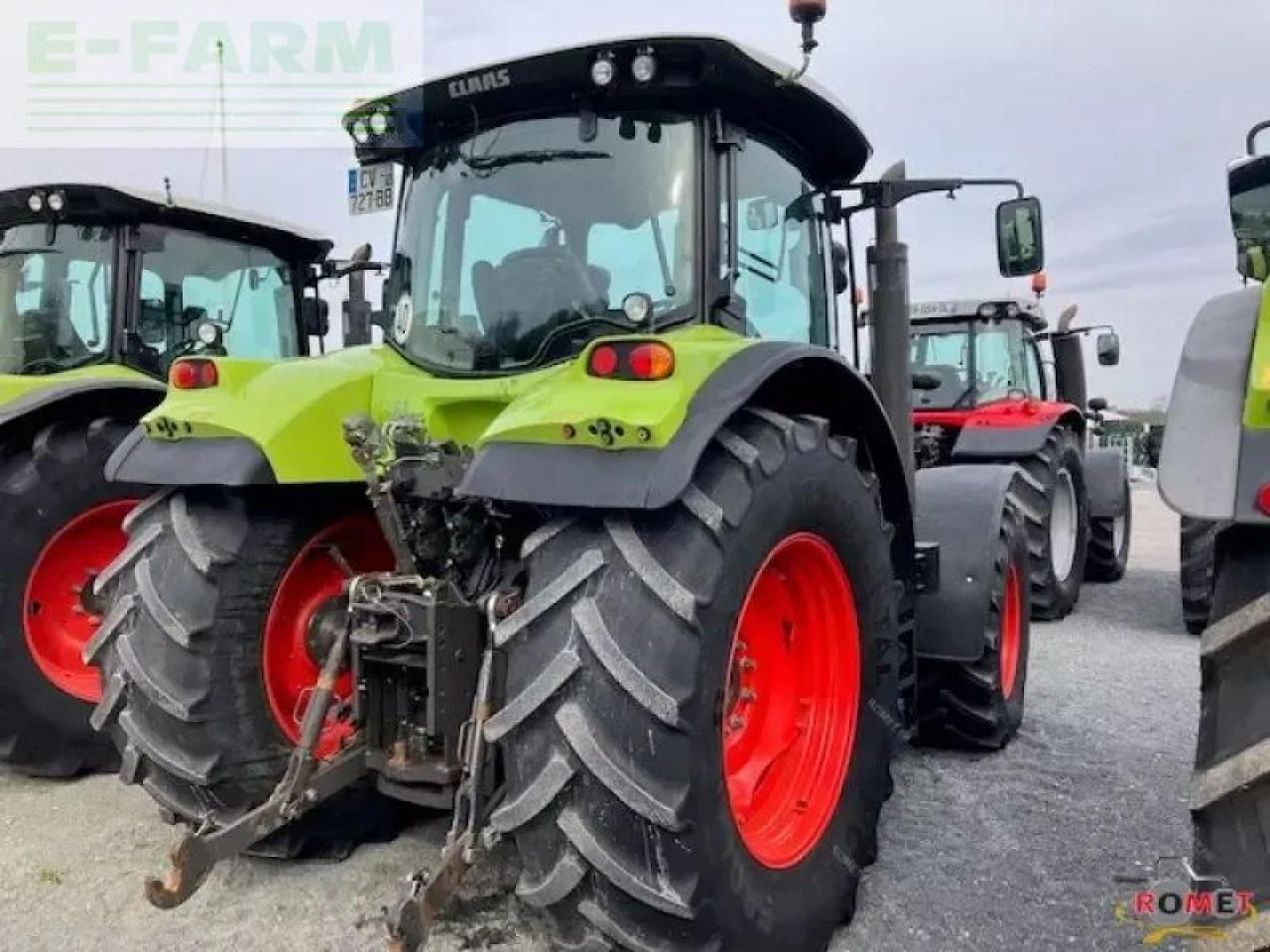 Tracteur agricole CLAAS arion620