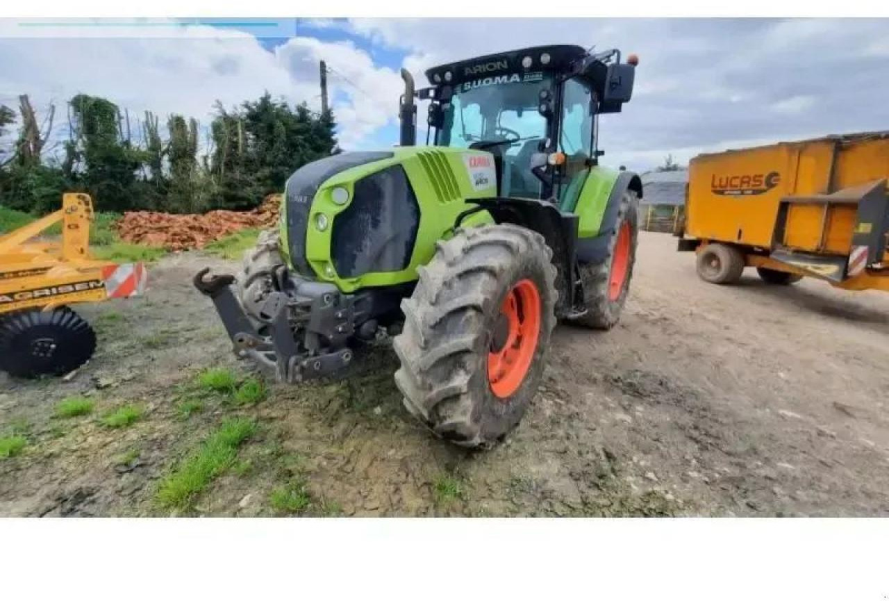 Tracteur agricole CLAAS arion620