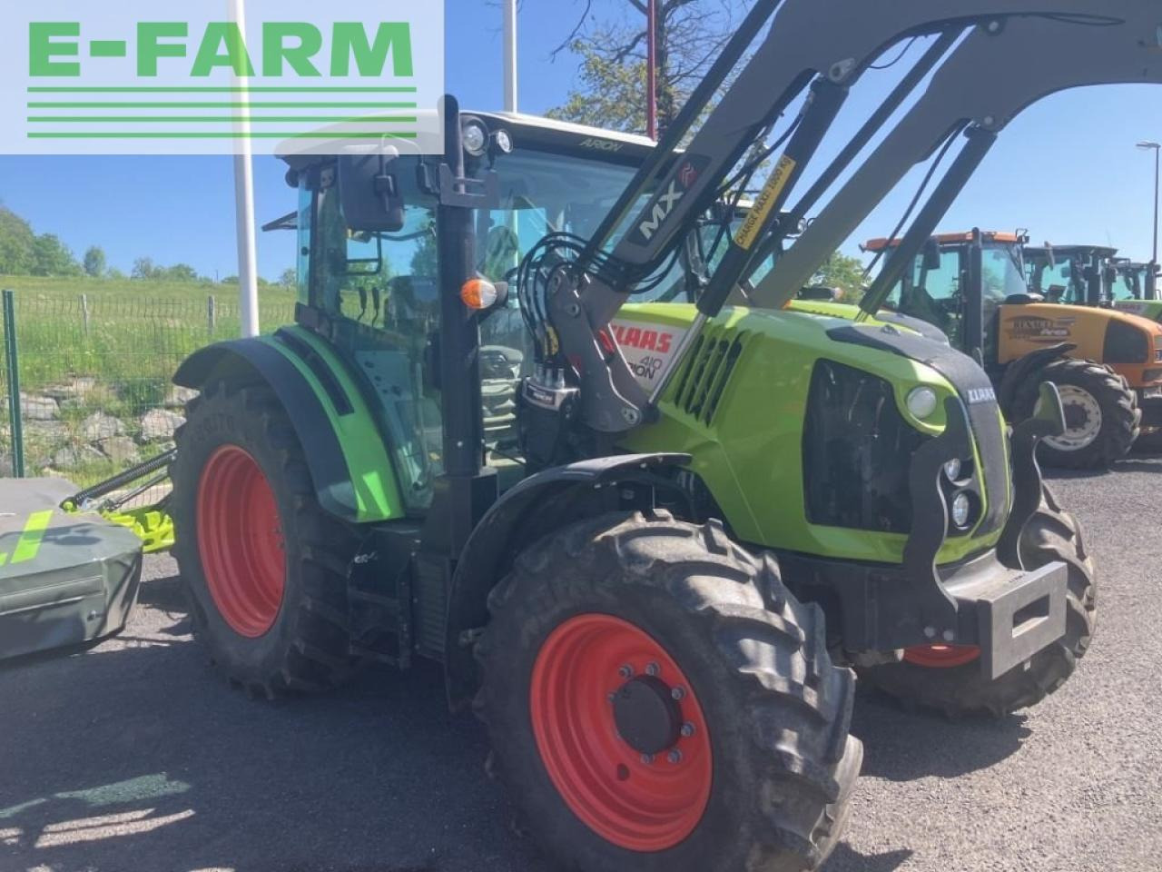 Tracteur agricole CLAAS arion 410