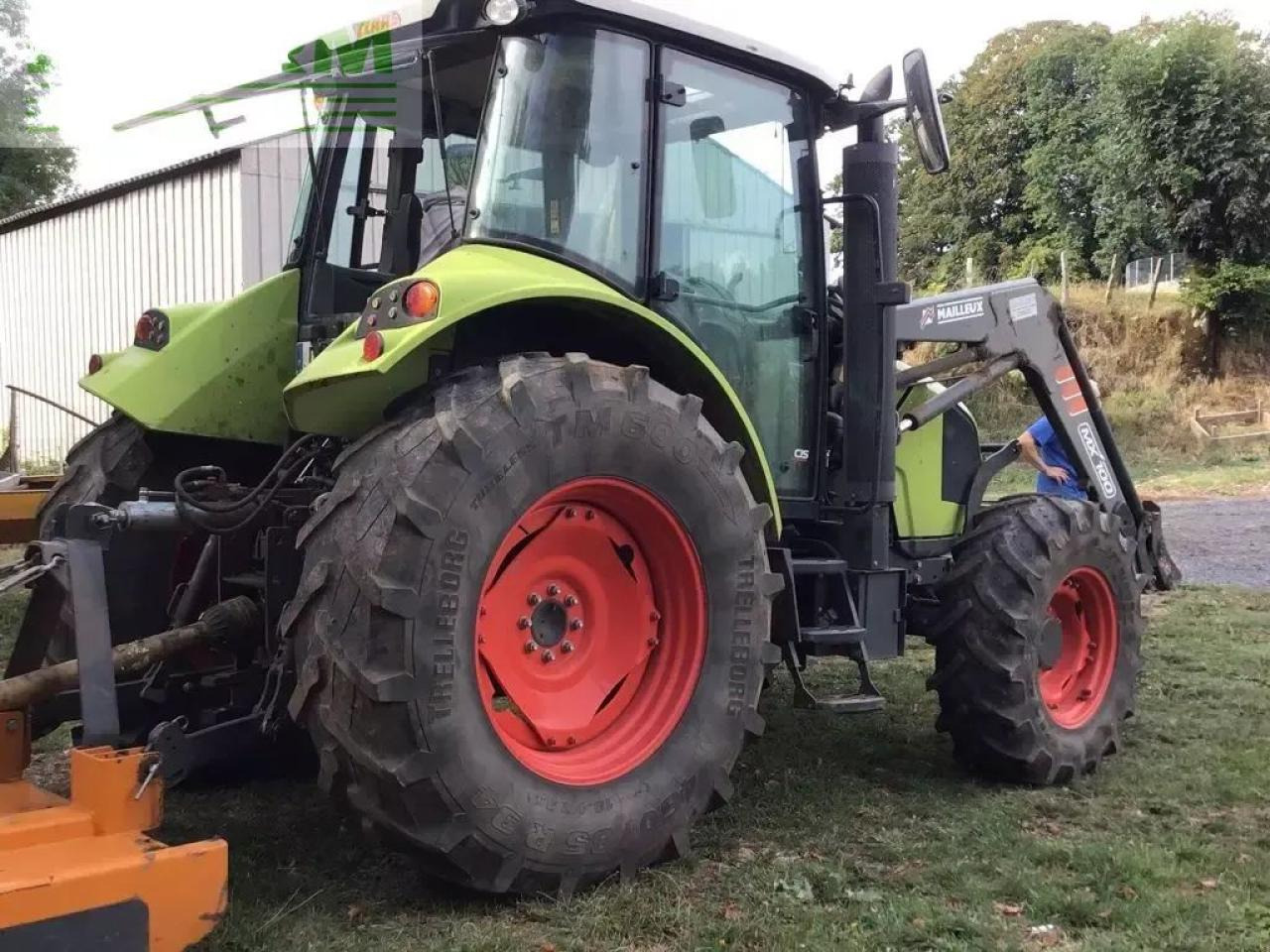 Tracteur agricole CLAAS arion 410