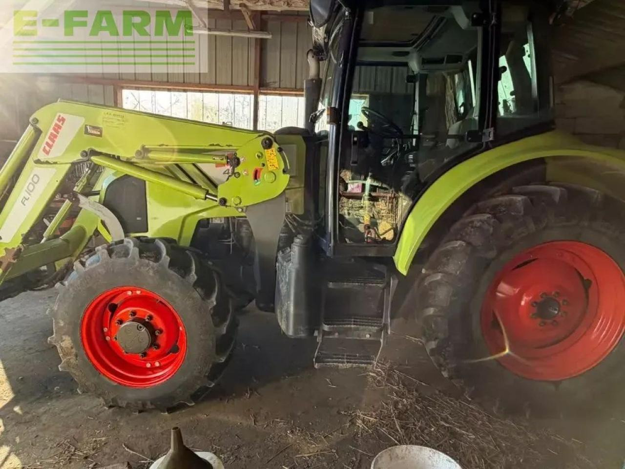 Tracteur agricole CLAAS arion 410