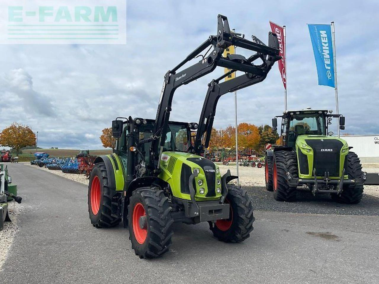 Tracteur agricole CLAAS arion 420