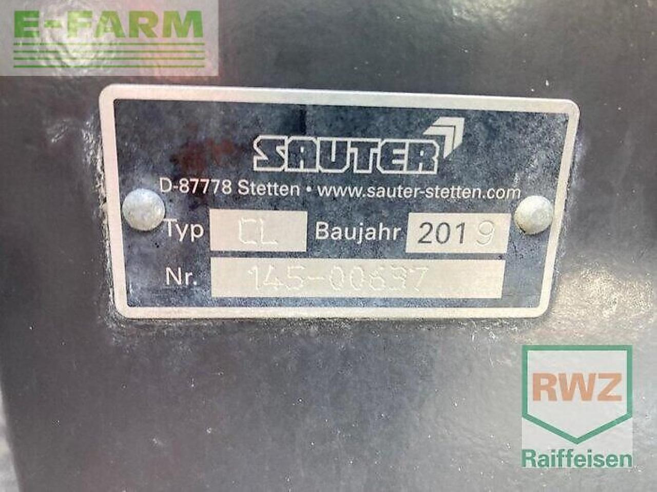 Tracteur agricole CLAAS arion 420