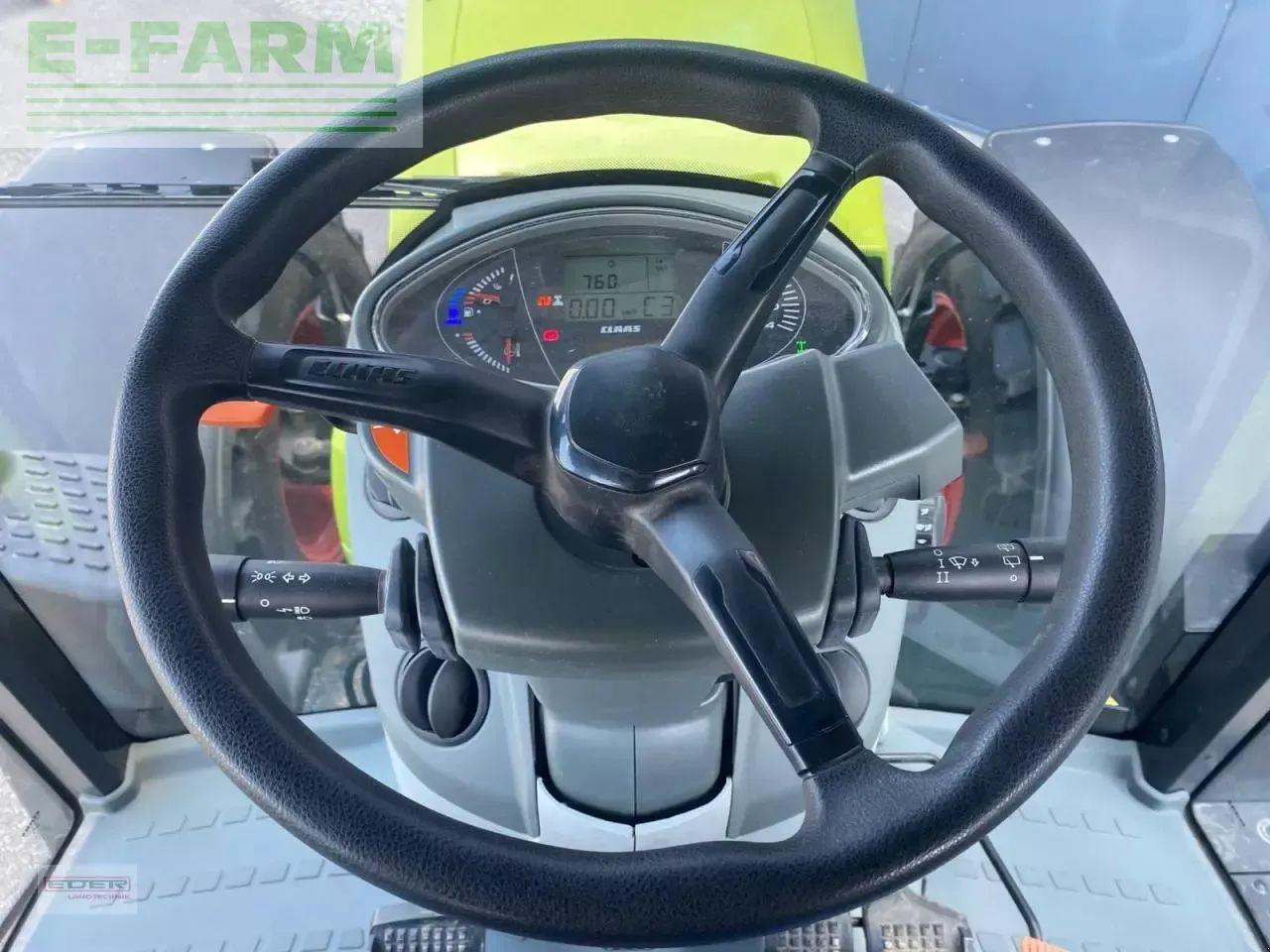 Tracteur agricole CLAAS arion 420