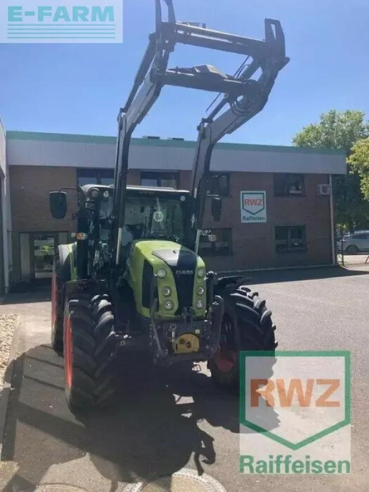 Tracteur agricole CLAAS arion 420