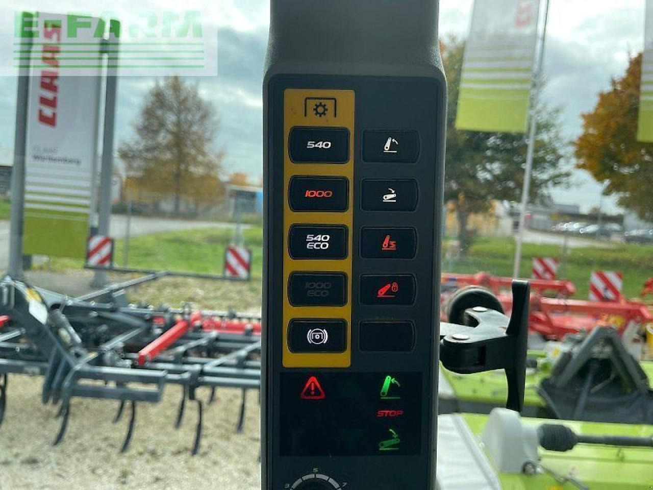 Tracteur agricole CLAAS arion 420