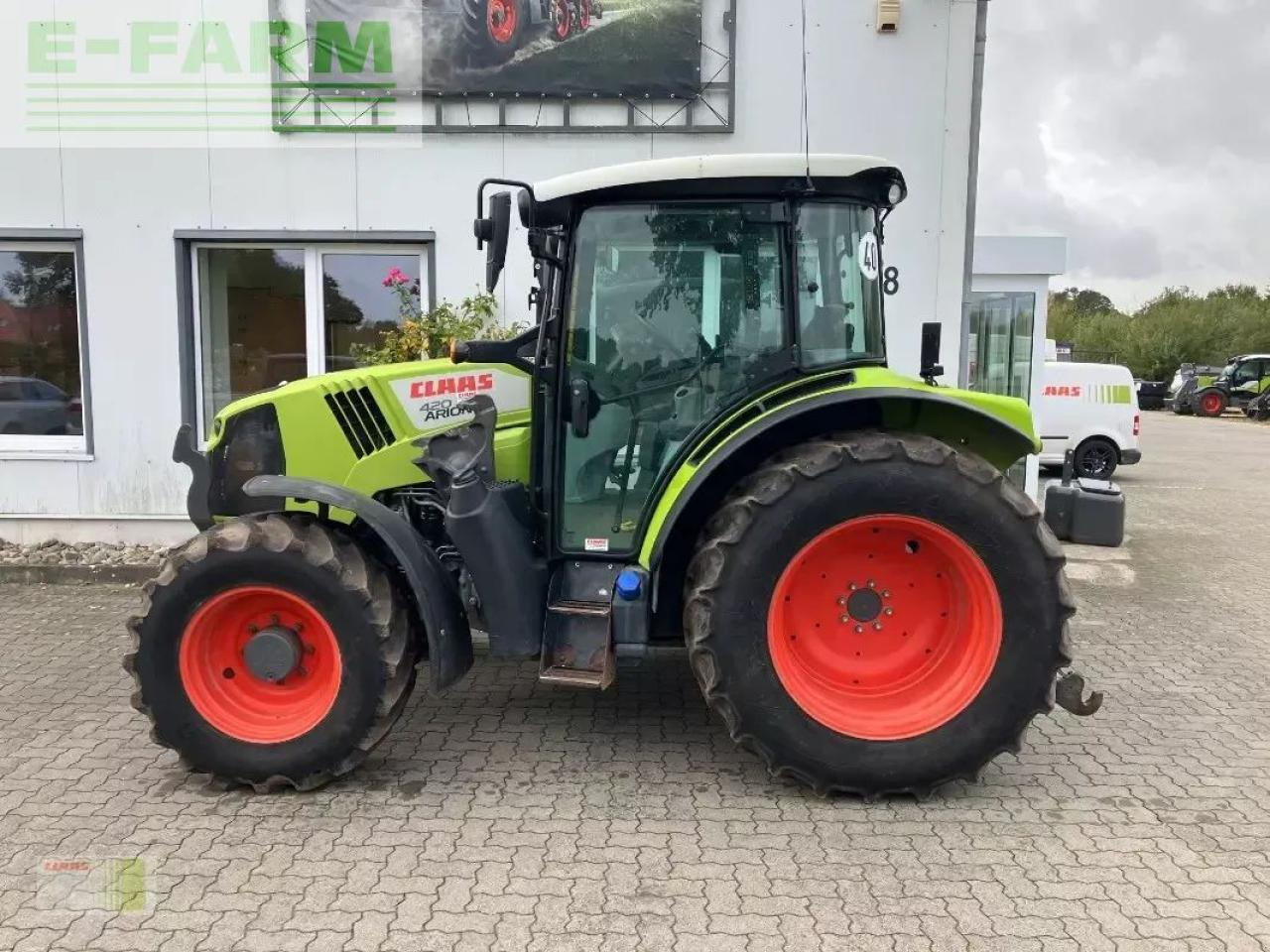 Tracteur agricole CLAAS arion 420 basic
