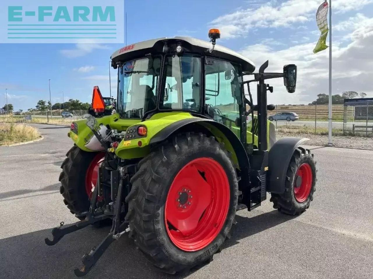 Tracteur agricole CLAAS arion 420 cis