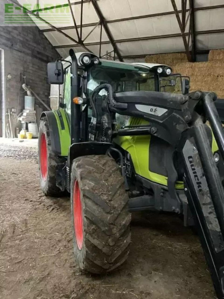Tracteur agricole CLAAS arion 420 cis