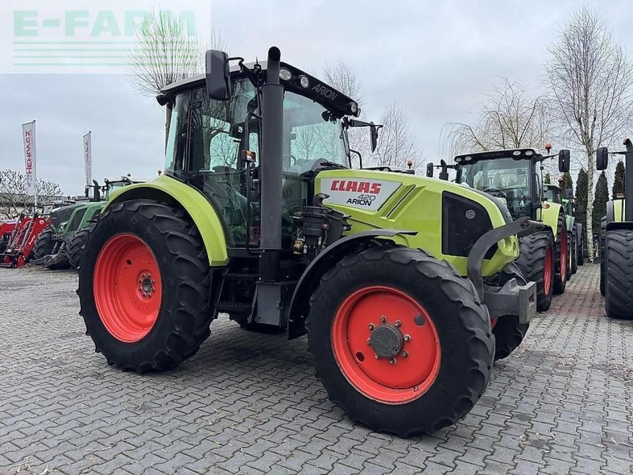 Tracteur agricole CLAAS arion 420 cis