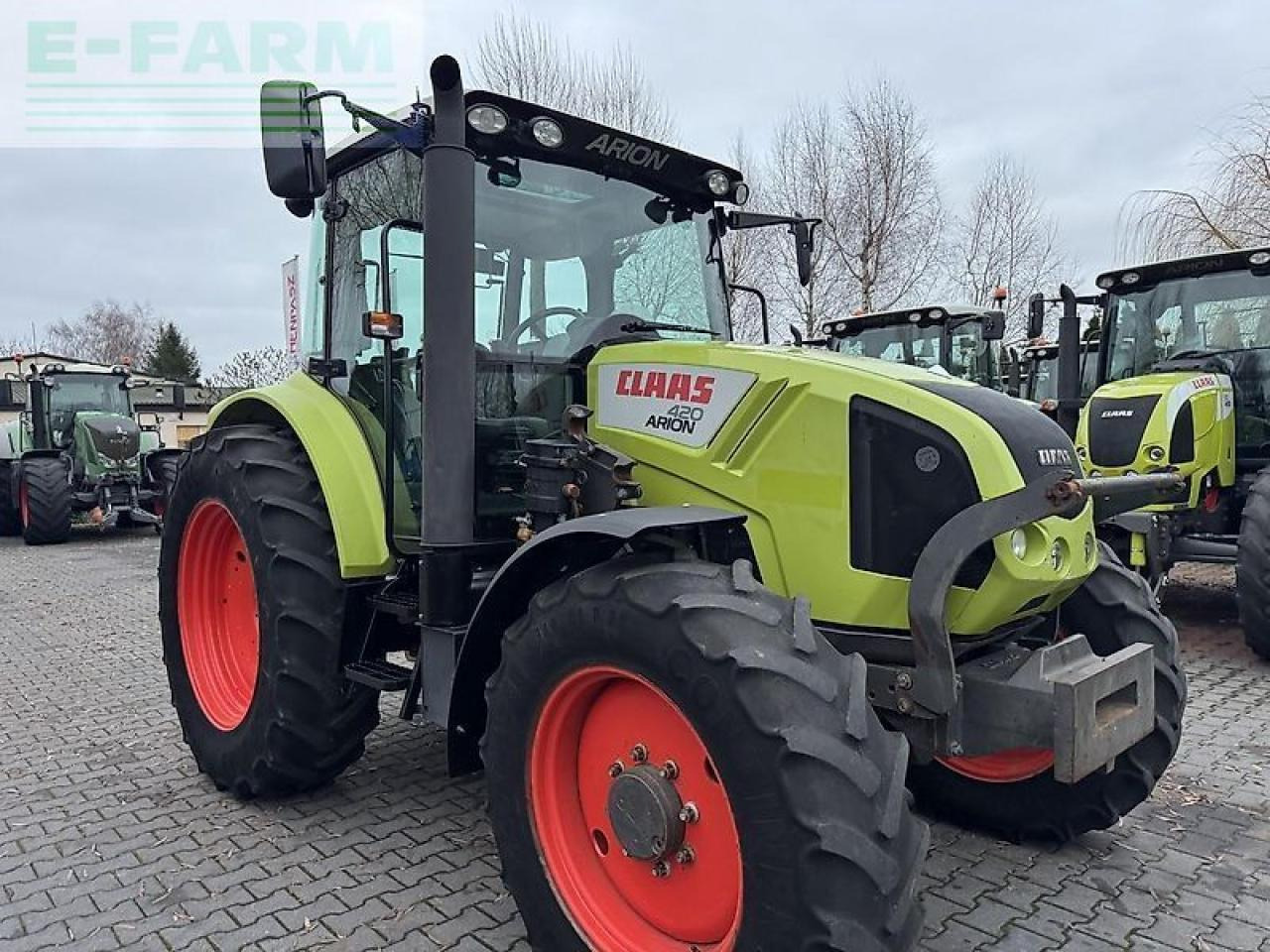 Tracteur agricole CLAAS arion 420 cis