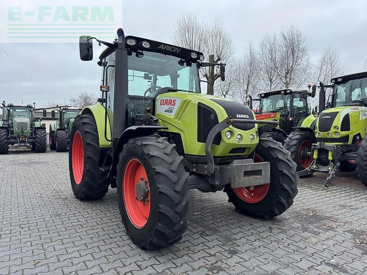 Tracteur agricole CLAAS arion 420 cis