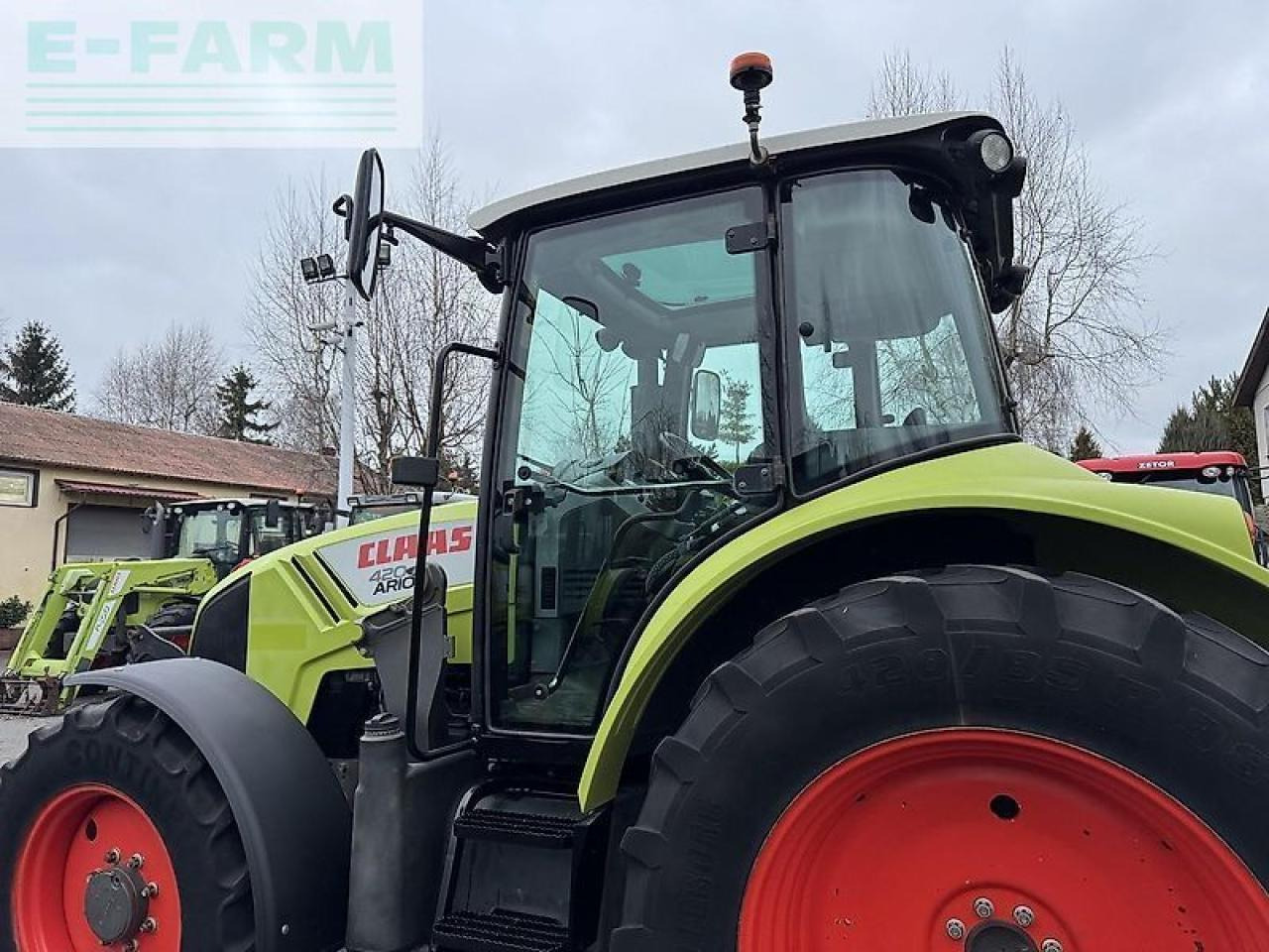 Tracteur agricole CLAAS arion 420 cis