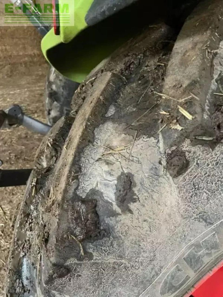 Tracteur agricole CLAAS arion 420 cis