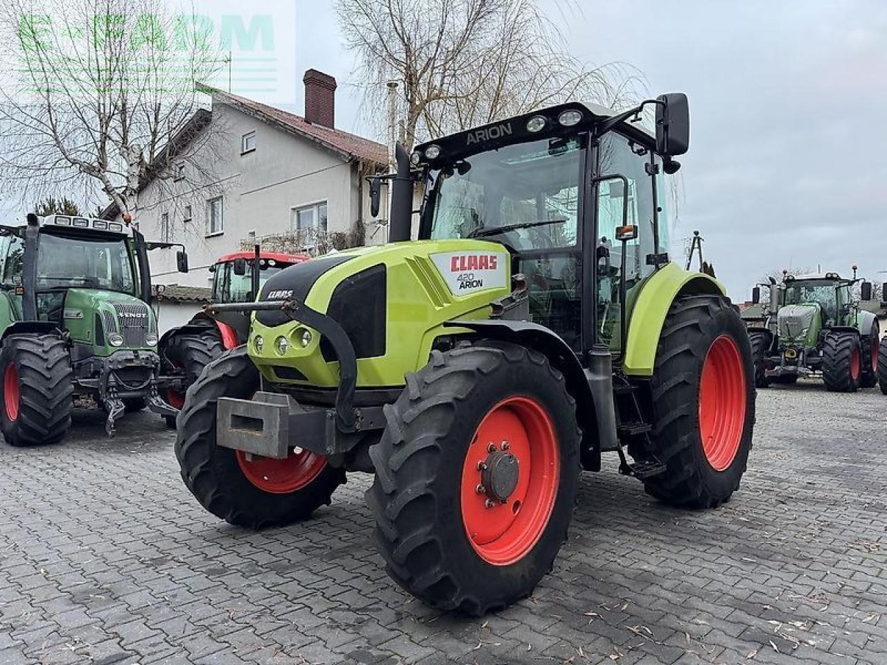Tracteur agricole CLAAS arion 420 cis