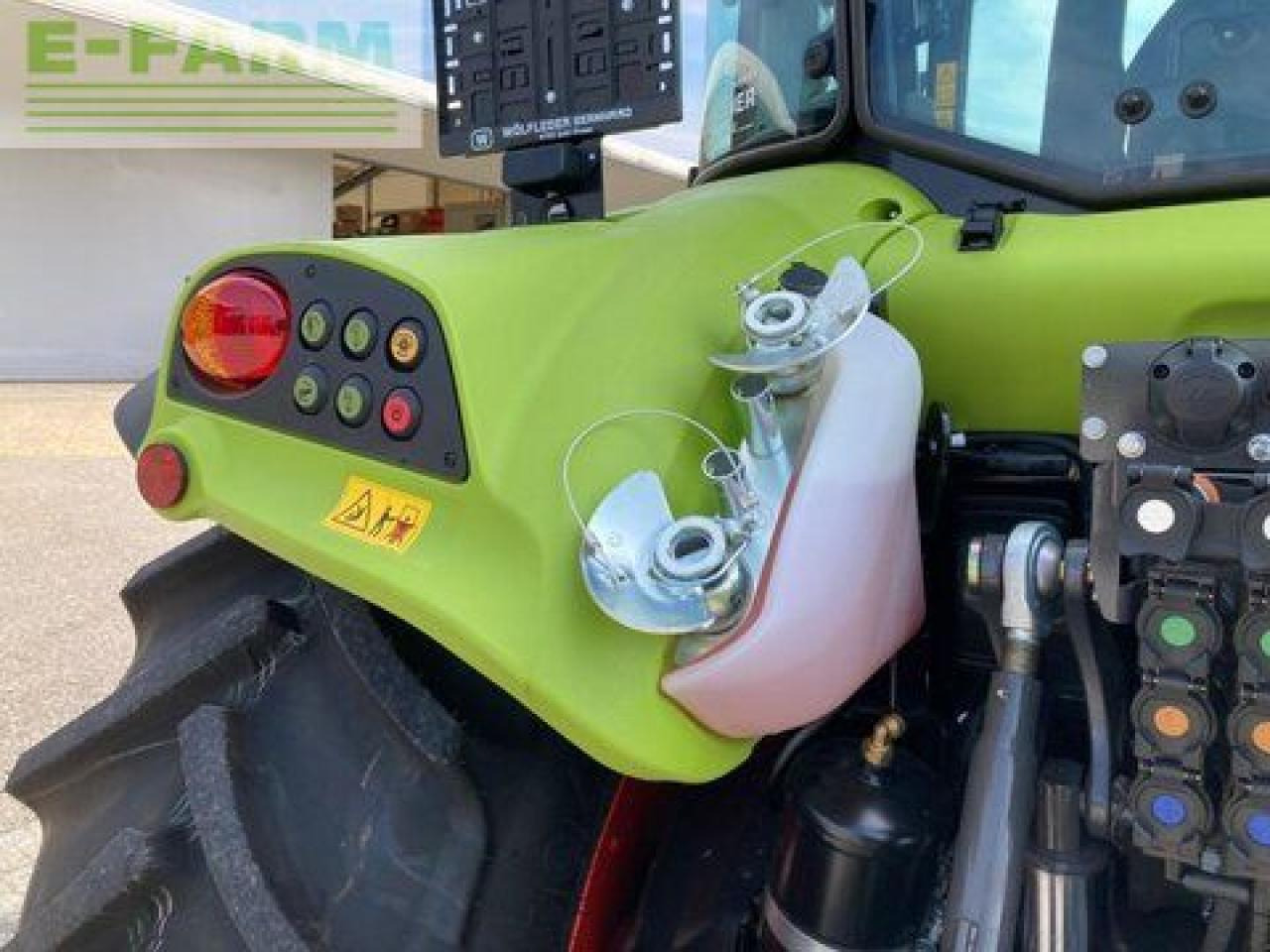 Tracteur agricole CLAAS arion 420 cis