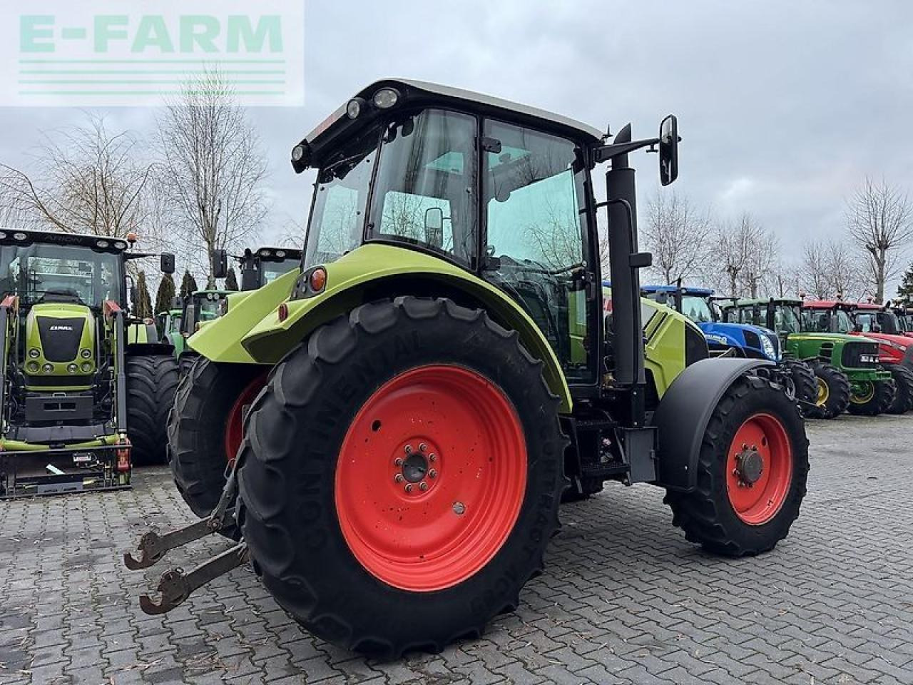Tracteur agricole CLAAS arion 420 cis