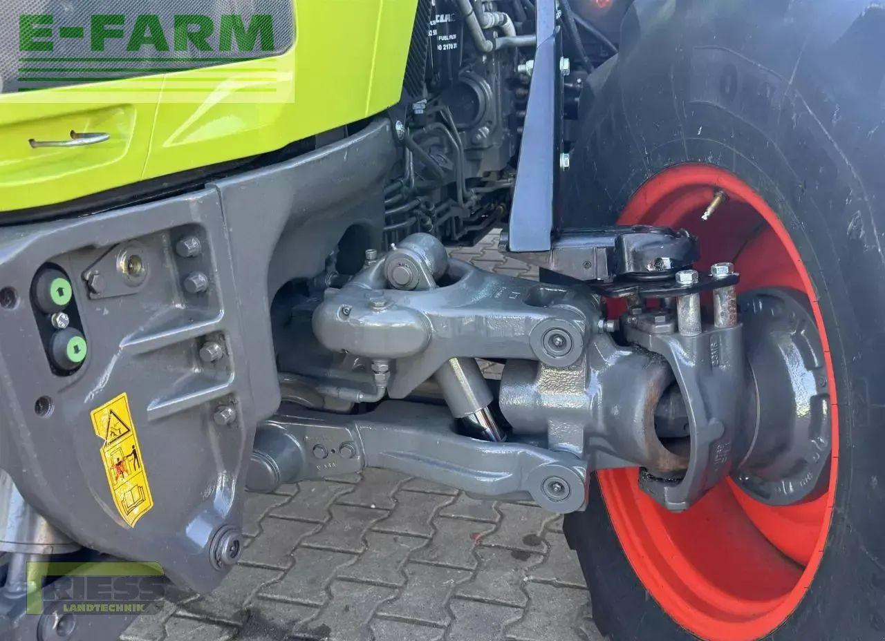 Tracteur agricole CLAAS arion 420 cis a32