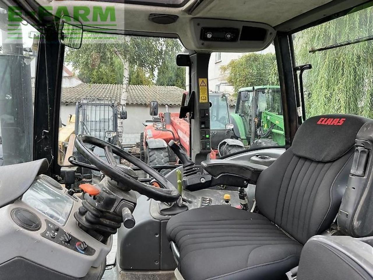 Tracteur agricole CLAAS arion 420 cis + claas fl100