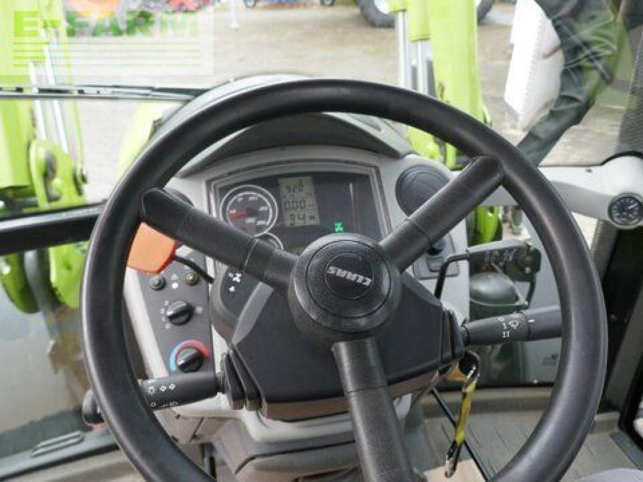Tracteur agricole CLAAS arion 420 inkl. fl 120