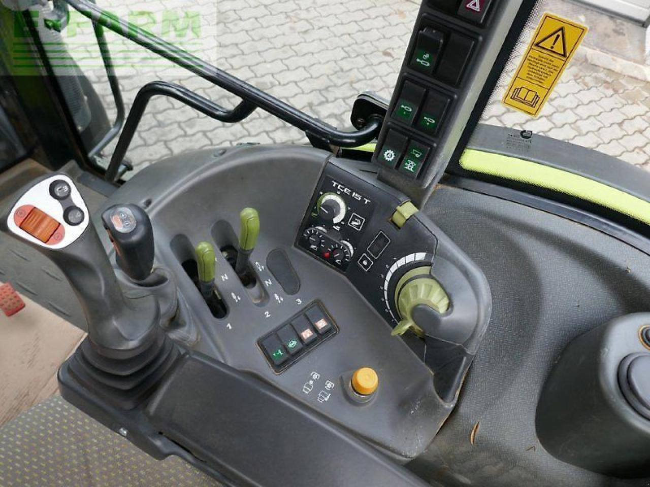 Tracteur agricole CLAAS arion 420 inkl. fl 120
