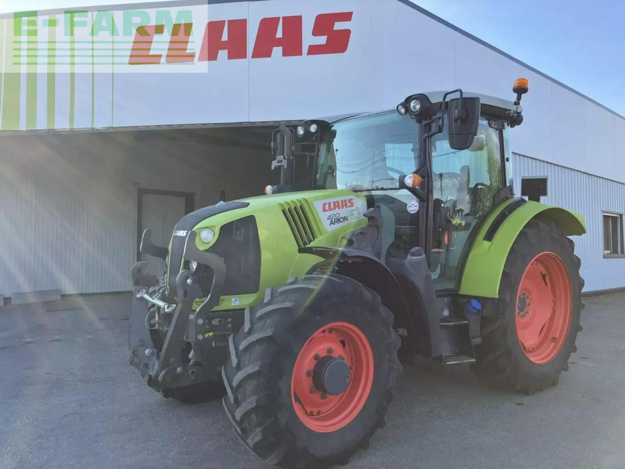 Tracteur agricole CLAAS arion 420 panoramic + batis