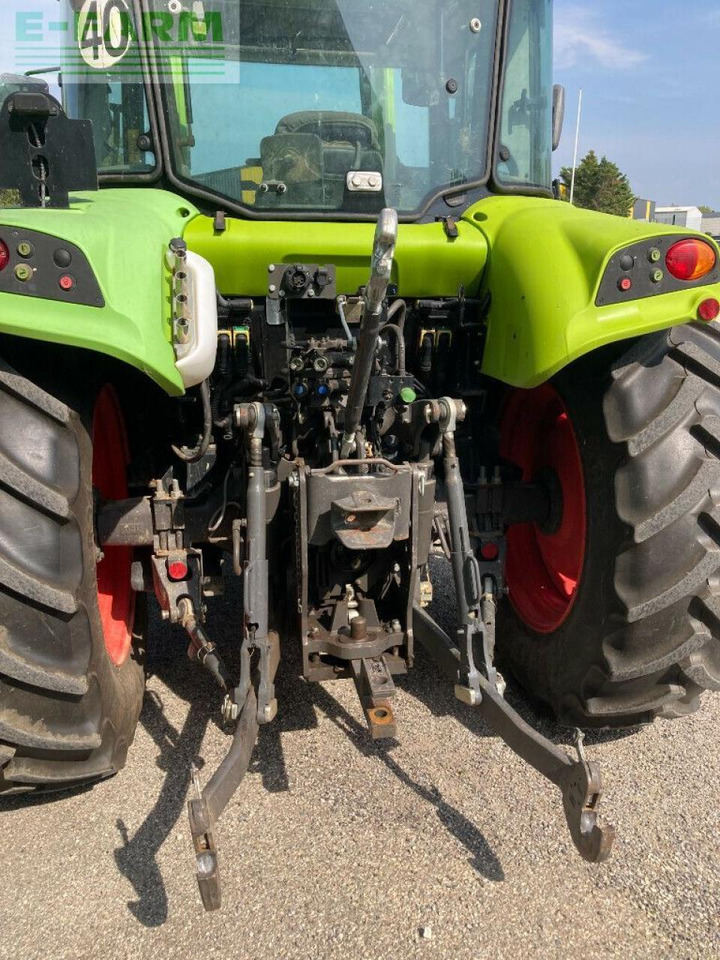 Tracteur agricole CLAAS arion 420 sur mesure