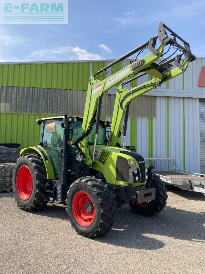 Tracteur agricole CLAAS arion 420 sur mesure