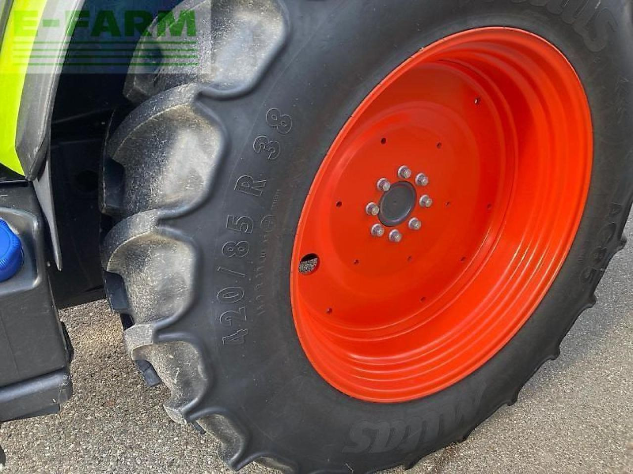 Tracteur agricole CLAAS arion 430 cis