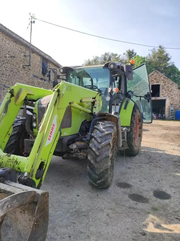 Tracteur agricole CLAAS arion 430 cis