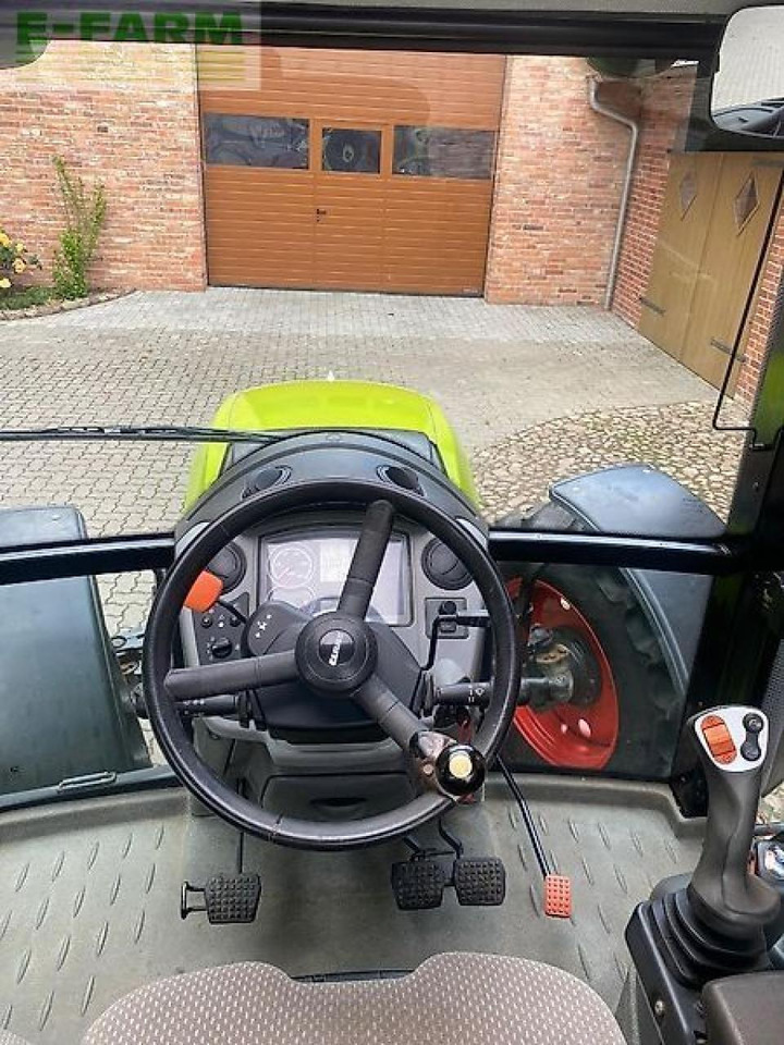 Tracteur agricole CLAAS arion 430 cis