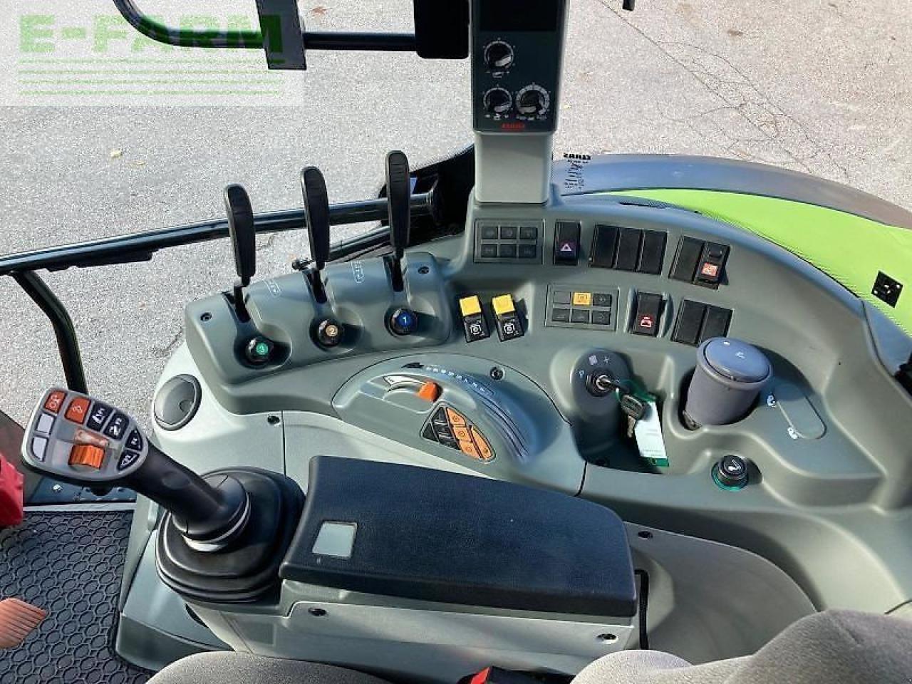 Tracteur agricole CLAAS arion 430 cis