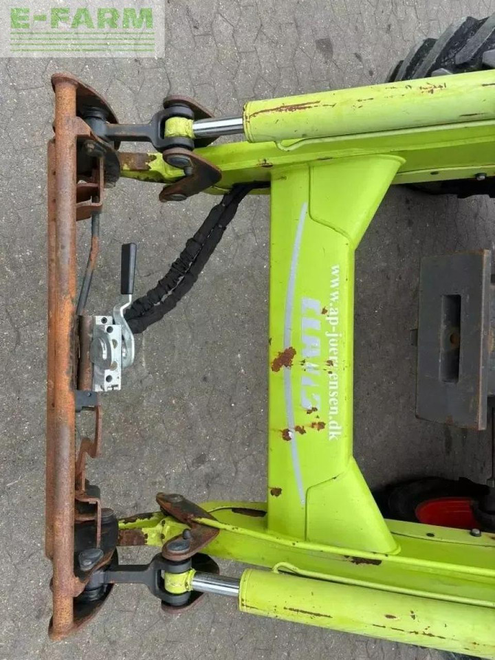 Tracteur agricole CLAAS arion 430 cis