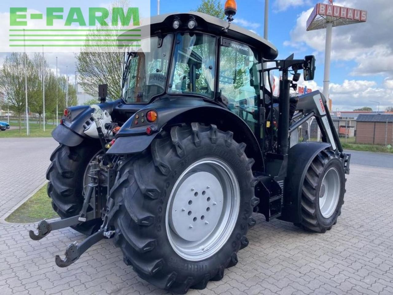Tracteur agricole CLAAS arion 430 cis-panoramic