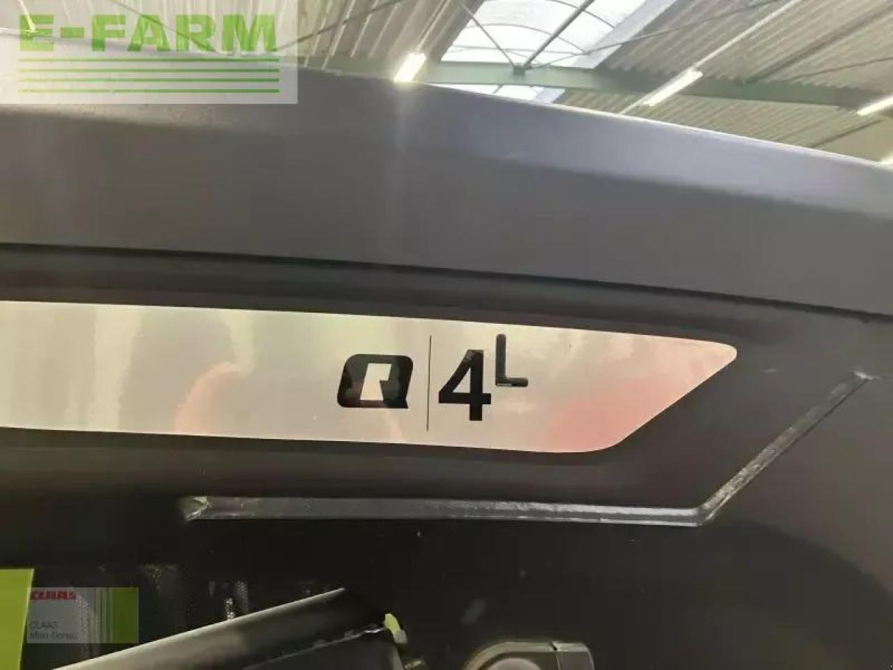 Tracteur agricole CLAAS arion 440