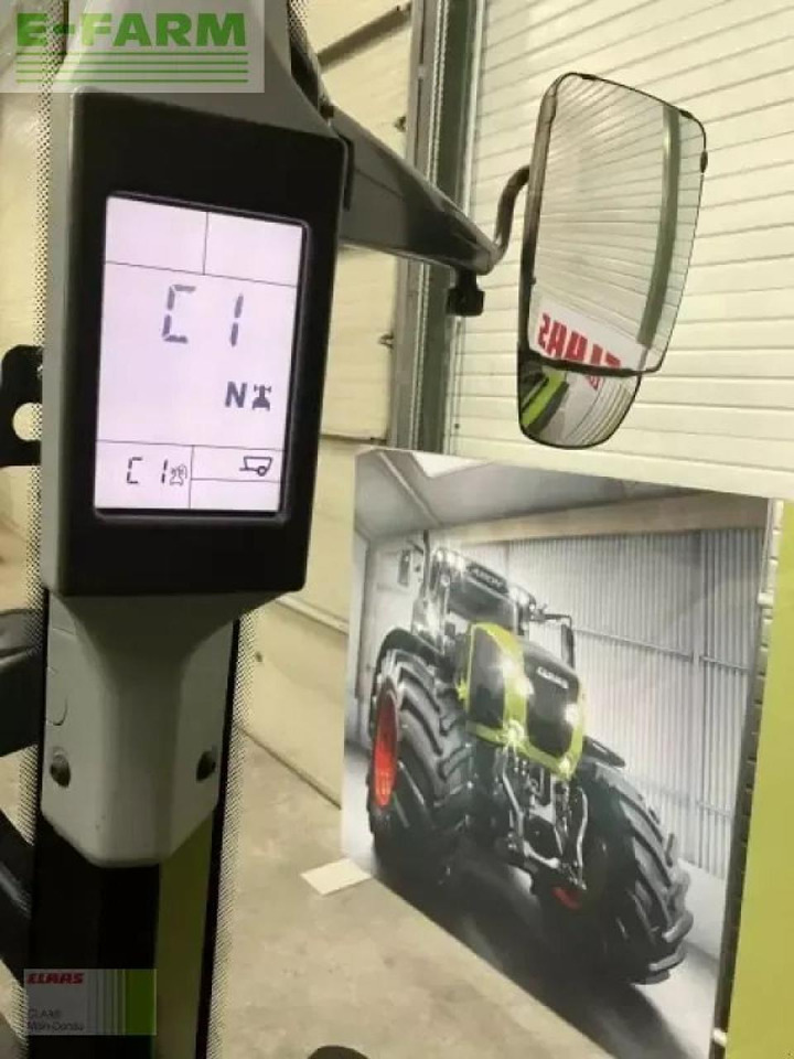 Tracteur agricole CLAAS arion 440