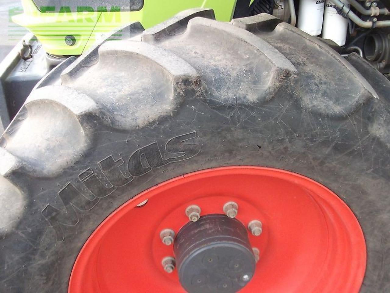 Tracteur agricole CLAAS arion 440 advanced