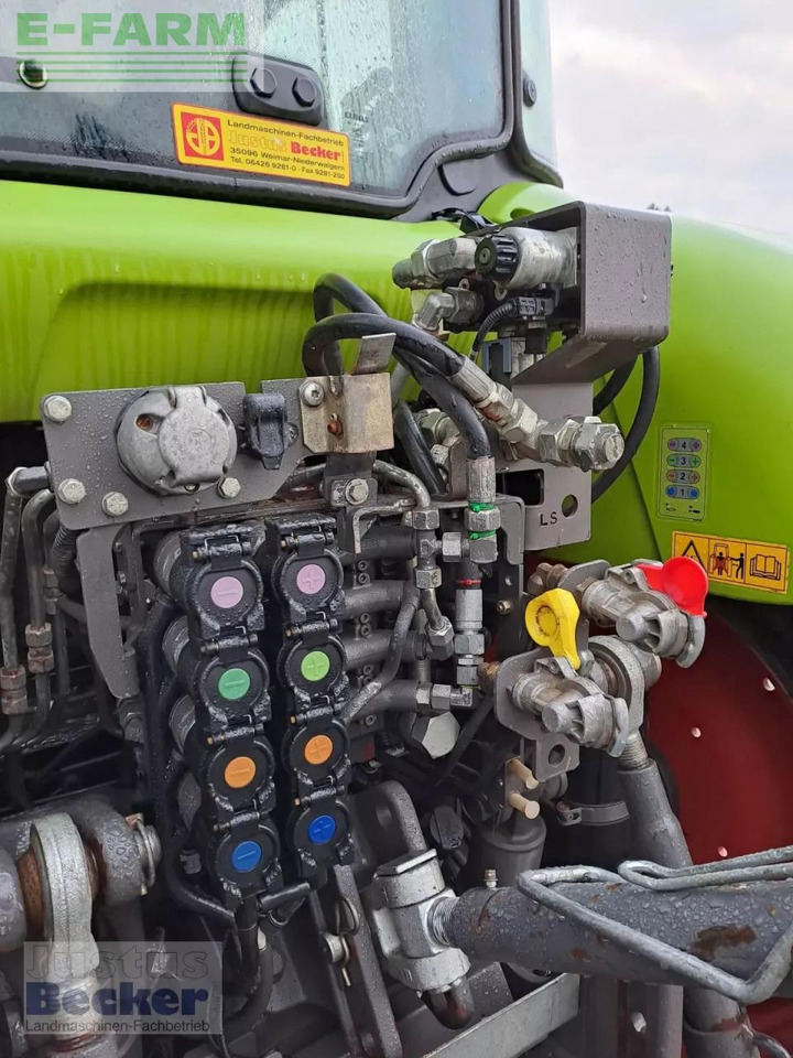 Tracteur agricole CLAAS arion 440 cis+ CIS+