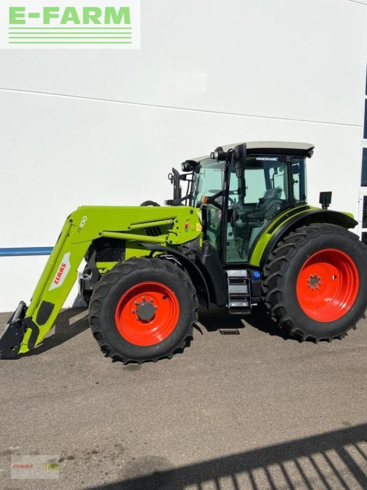 Tracteur agricole CLAAS arion 440 panoramic