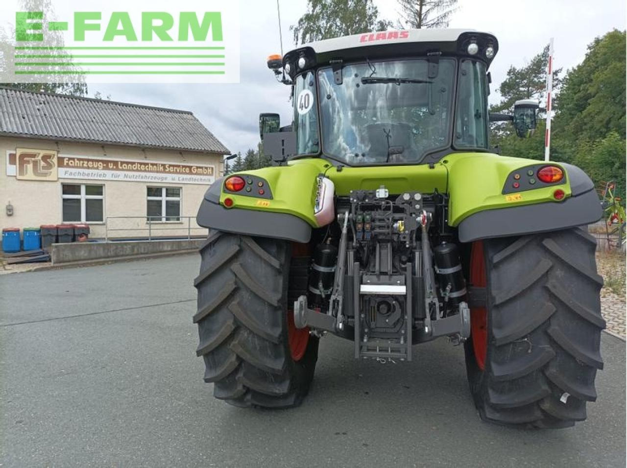 Tracteur agricole CLAAS arion 450 cis