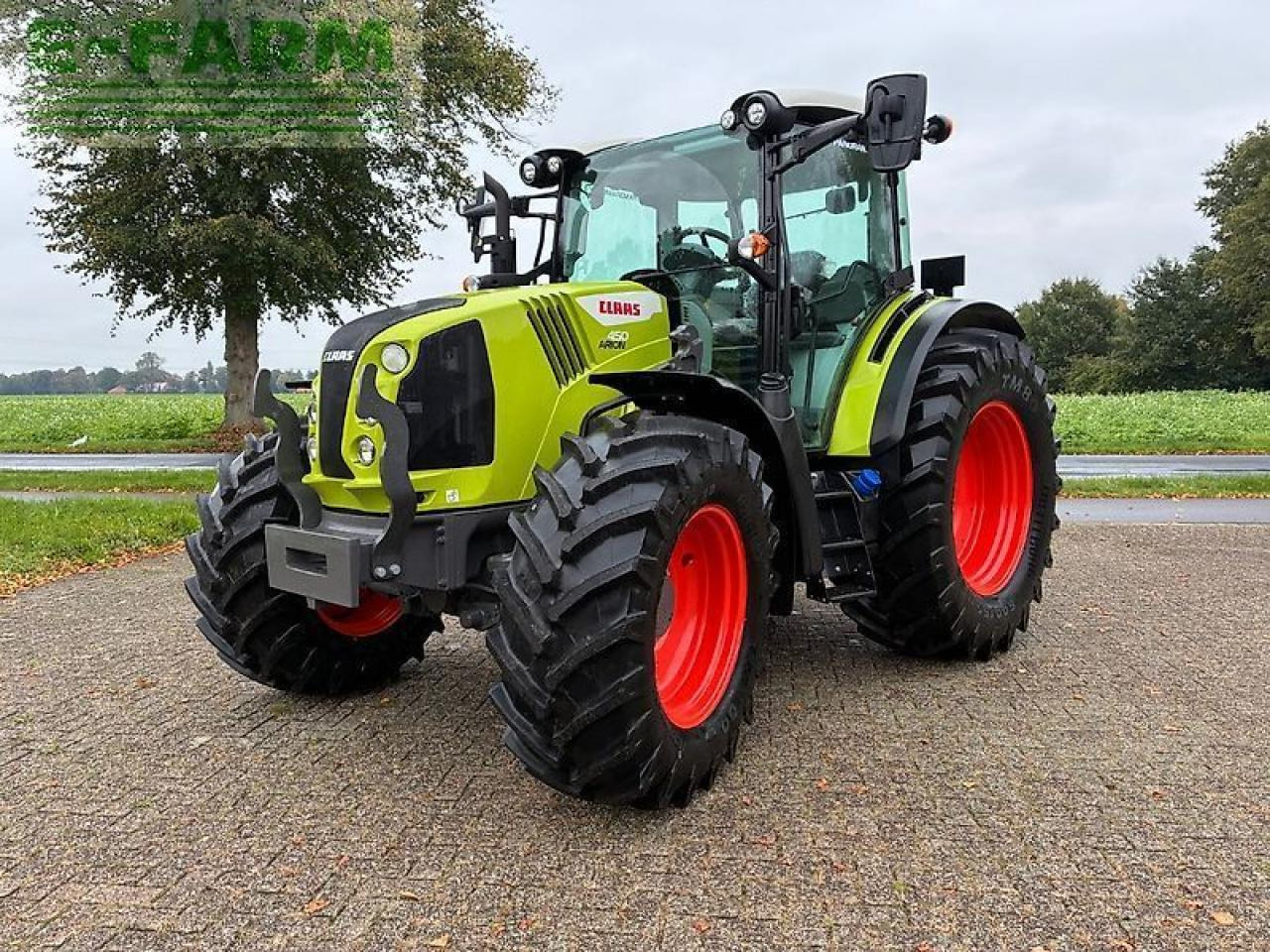 Tracteur agricole CLAAS arion 450 cis CIS