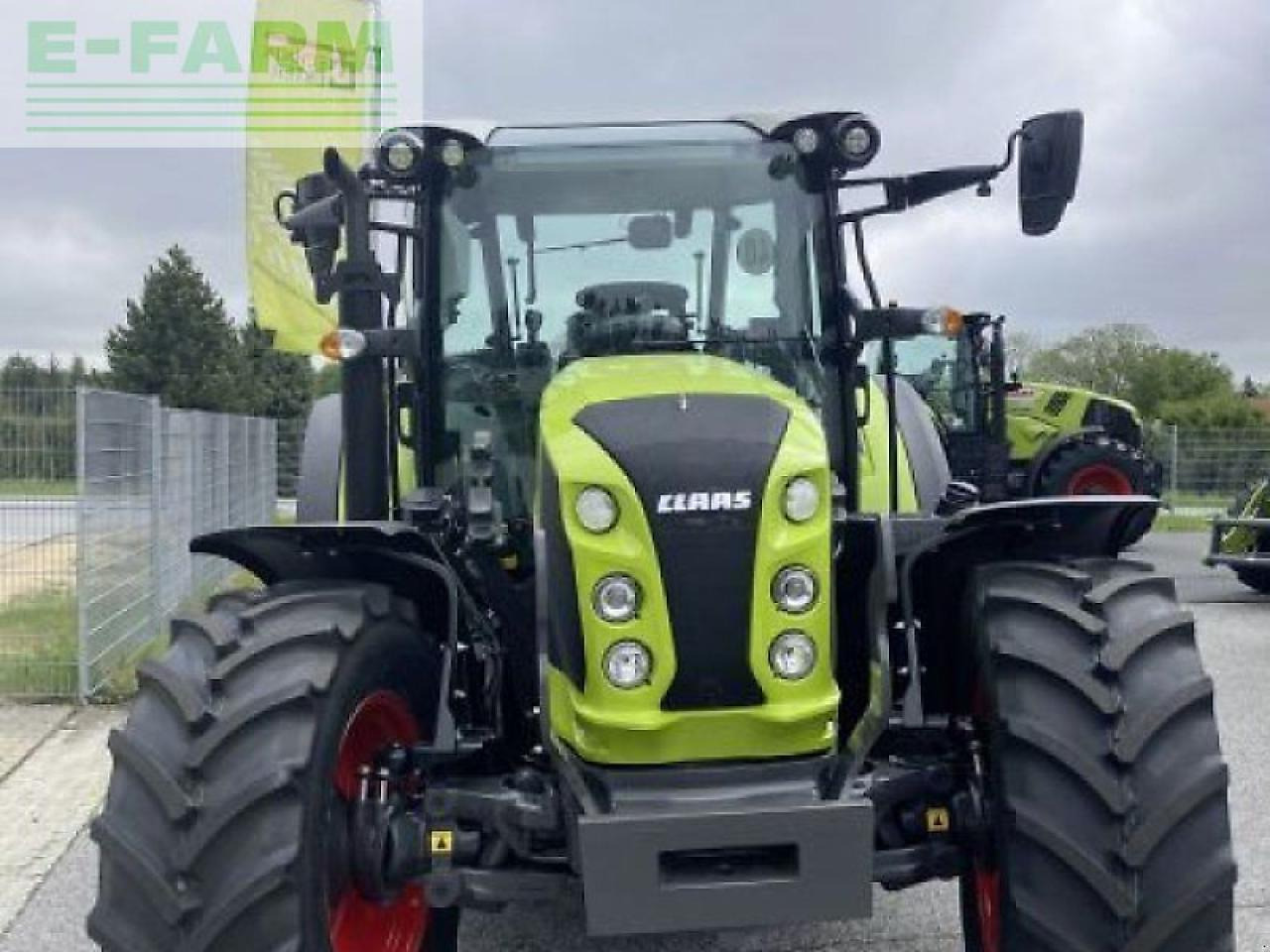 Tracteur agricole CLAAS arion 450 cis+ CIS+