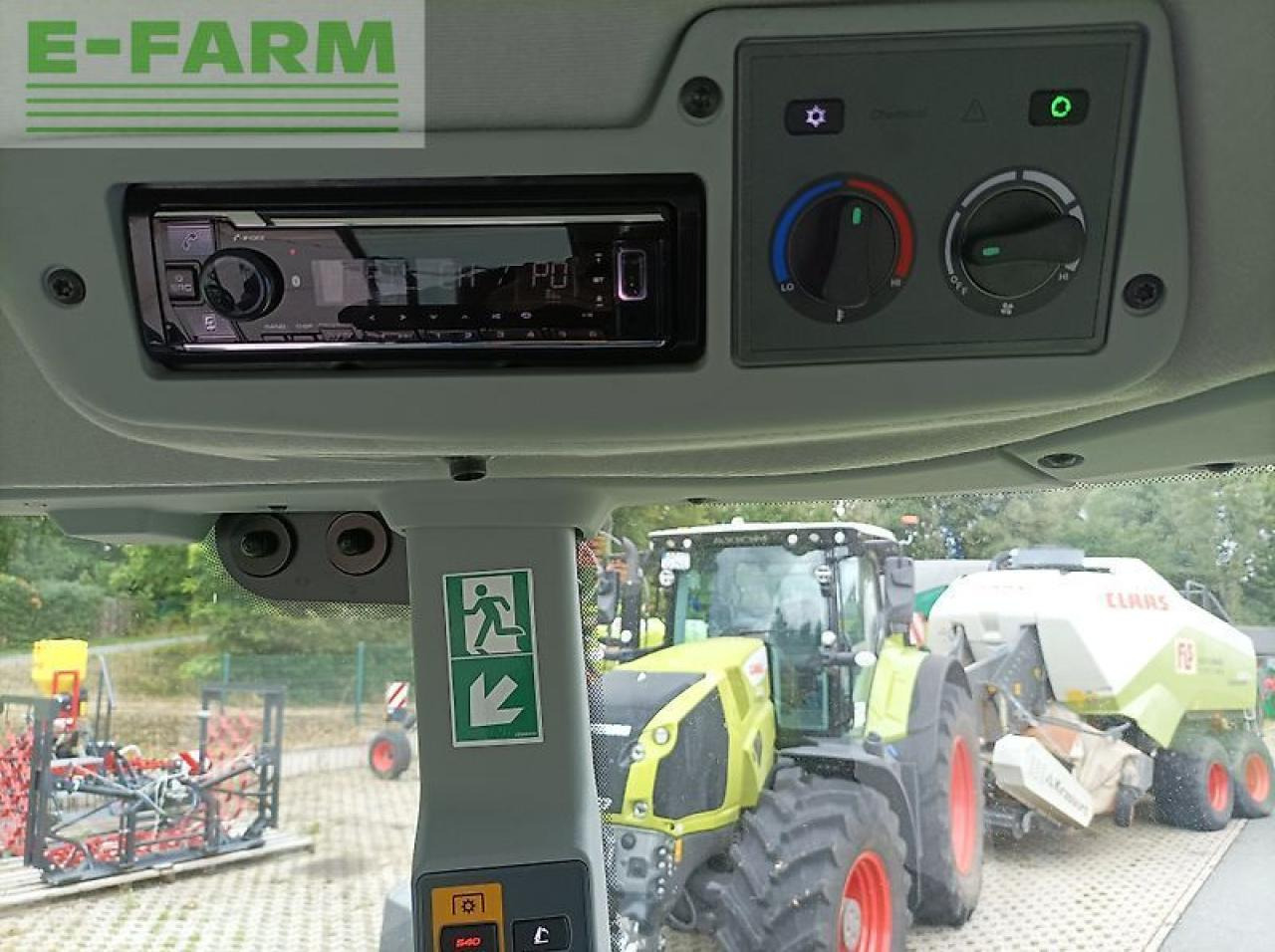 Tracteur agricole CLAAS arion 450 cis CIS