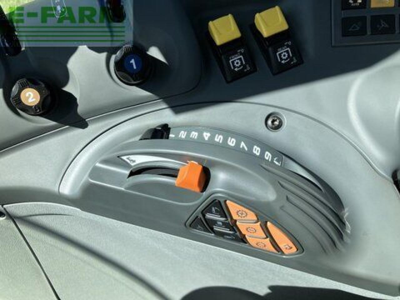 Tracteur agricole CLAAS arion 450 cis panoramic CIS